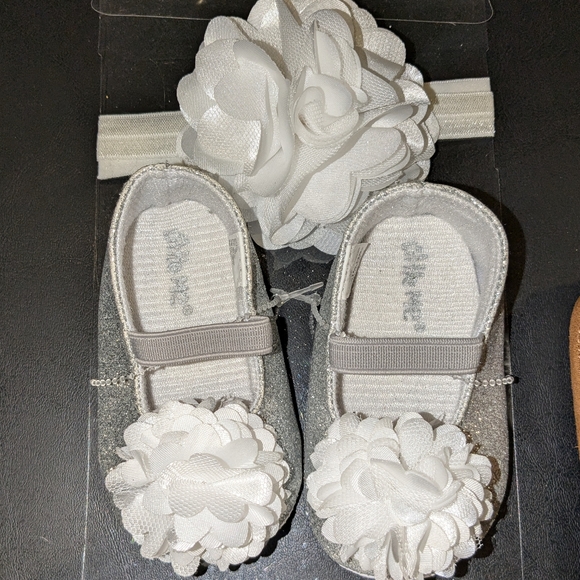 4 PR Infant Girls Shoes Sz 0-3m, 6-9m, 9-12m - Picture 6 of 6